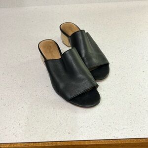 Madewell Slides